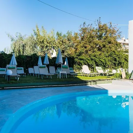 Hotel Minoa 2*